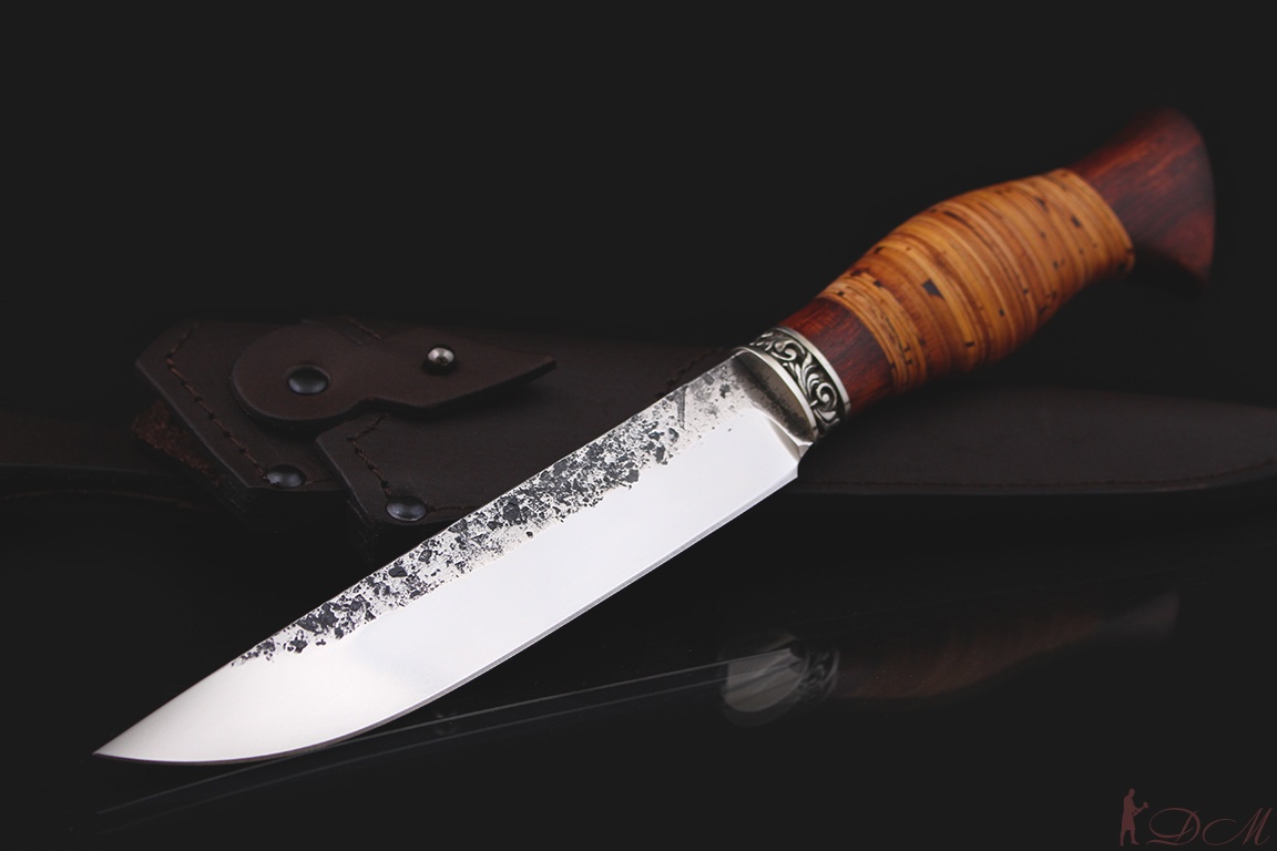 Охотничий нож "Лиса" кованая 95х18. Рукоять Бубинга Помеле, береста.