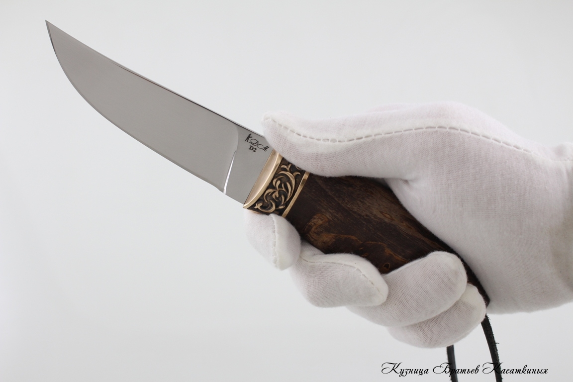 Нож "Скандинавский" D2. Рукоять стабилизированная карельская береза.